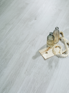 Plancher en vinyle imperméable SPC avec système de clic, noyau rigide - Product Image 3