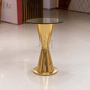 Mesa de Cóctel Redonda para Proyectos Hoteleros con Base de Pedestal de Acero Inoxidable Dorado en Forma de Reloj de Arena y Tapa de Vidrio Templado Espejado - Product Image 2