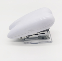 Meilleure vente 24/6 26/4 agrafeuse en forme de dent mignon Mini agrafeuse universelle pour produits d'hygiène buccale polyvalents