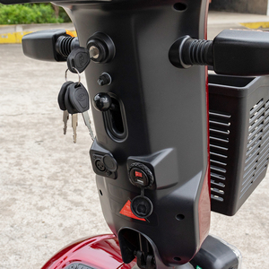 Scooter électrique moderne à quatre roues <span class=keywords><strong>voiturette</strong></span> de golf robuste pour adultes voyage électronique intelligent pour personnes handicapées - Product Image 4
