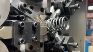 Ressort de CNC de lion d'or CK740 faisant la machine de ressort de compression de machine - Product Image 4