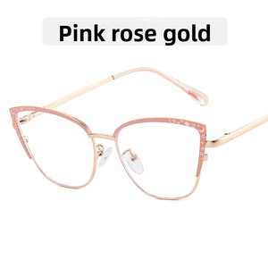 กรอบ<span class=keywords><strong>แว่น</strong></span>ตาแฟชั่นทรงแคทอายสีฟ้าอ่อนเมทัลลิก รุ่นใหม่ปี 2026 ป้องกันแสงสีฟ้า เปลี่ยนสีได้ น้ำหนักเบา <span class=keywords><strong>ขา</strong></span><span class=keywords><strong>แว่น</strong></span>แบบสปริง - Product Image 4