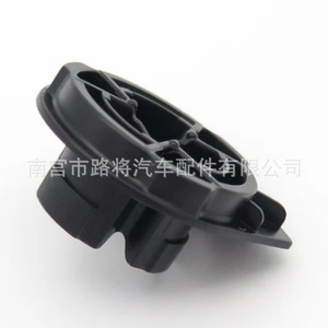 Audi A6 A3 Side Skirt Fastener <b>Door</b> Sill <b>Trim</b> Clip 8V0868243B Reinforced Nylon - Product Image 3