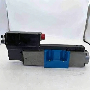 Válvula Hidráulica Proporcional Operada por Solenoide KDG4V-5-33C50N-Z-M-U-H7-30, KDG4V 5 33C50N H M U HA7 30, KDG4V-3-33C30X-H-M-U-H7-60 - Product Image 2
