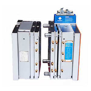 Fabricants de moules en plastique de haute qualité pour carrosseries de véhicules de grande taille, pièces électriques de précision, moulage par injection - Product Image 5