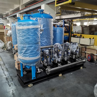 DUPLEX SYSTÈME À PRESSION CONSTANTE Ensemble de pompes de surpression pour l'eau traitée pour la station de traitement de l'eau par osmose inverse.