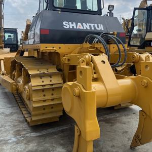 Vente à bas prix de bulldozer sur chenilles d'occasion SHANTUI SD22, faible consommation de carburant, moteur Weichai, boîte de vitesses, pompe hydraulique, stabilité hydraulique, bon état - Product Image 3