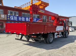 La carrosserie de la grue est compacte, le transfert est rapide et la grue est flexible - Product Image 3