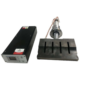 Generador de soldadura ultrasónica de 15kW y 3200Hz para máquina de mascarillas, sistema de soldadura de plástico de polipropileno, 220V - Product Image 1