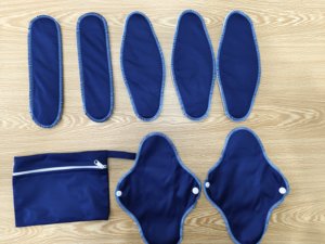 8 serviettes menstruelles réutilisables en tissu, lavables, portables, pliables, respirantes, pour des soins menstruels confortables, pour les voyages et l'usage quotidien - Product Image 2