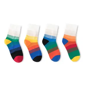 Vente en gros automne et hiver grands enfants dans le tube chaussettes rayées garçons et filles mode chaussettes quatre saisons