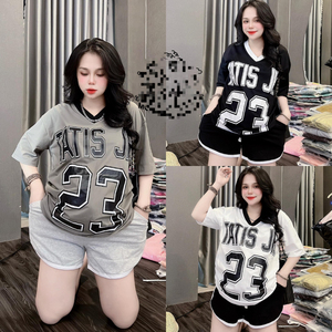ชุดกีฬาสันทนาการชุดฤดูร้อนของผู้หญิงชุดสวมใส่ขนาดเ<span class=keywords><strong>ล</strong></span>็กกางเกงขาสั้นสองชิ้นตาข่ายสีแดงสไตล์สตรีททอดแบบสองชิ้น - Product Image 1