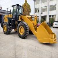 Chargeuse sur pneus anti-usure pour terrains accidentés