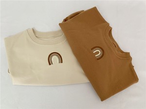 เสื้อฮู้ดเด็กแขนยาวคอวีลายรุ้งสีสันสดใสสำหรับเด็กเล็ก ผ้าฝ้ายเนื้อนุ่มใส่สบาย - Product Image 4
