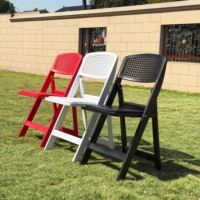 Chaise pliante en résine de qualité commerciale, design classique personnalisé, avec dossier perforé, pour événements d'entreprise, jardins, extérieur, mariages et repas