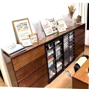 Mueble Exhibidor para Salón de Uñas, Madera Sólida de Nogal, Almacenamiento de Esmalte de Uñas, para Manicura, Uso en Oficina - Product Image 4