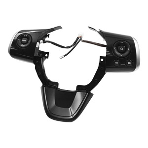 Botones de Control Multifunción para Volante de Toyota Sienta 2015 2016 2017, Estilo Clásico de Plástico - Product Image 5