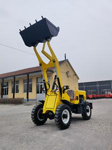 Mini-chargeuse sur pneus compacte à faible coût d'expédition, <span class=keywords><strong>moteur</strong></span> PLC Huade, pneus pneumatiques, capacité de charge de 0,7 tonne, modèle court - Product Image 3