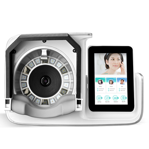 Máquina Analizadora de Piel Portátil M6 de Nuevo Diseño 2024, Análisis Facial y Corporal con Interfaz Digital, Tipos de Enchufes Disponibles para UE, JP y EE. UU. - Product Image 4