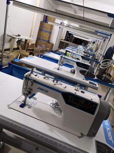 Máquina de Coser Industrial de Punto Fijo Computarizada de Alta Velocidad Jack A4B, Nueva y en Oferta - Product Image 2