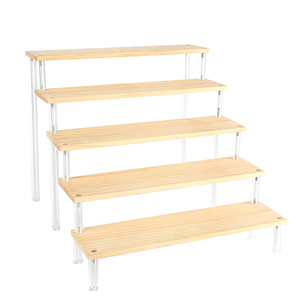 Présentoir multi-niveaux en acrylique pour <span class=keywords><strong>magasin</strong></span>, organisateur de rangement de type étagère pour gâteaux et parfums - Product Image 1