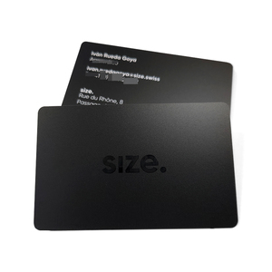 Chất lượng cao Matt bề mặt màu đen thẻ <span class=keywords><strong>PVC</strong></span> tại chỗ UV 4C in ấn với dải nam châm thẻ nhựa - Product Image 1