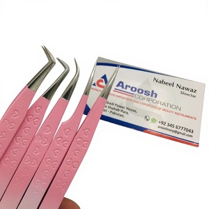 Pinzas de extensión de pestañas profesionales con mango en forma de corazón de acero inoxidable de alta calidad al por mayor recubiertas de color degradado sostenibles - Product Image 1