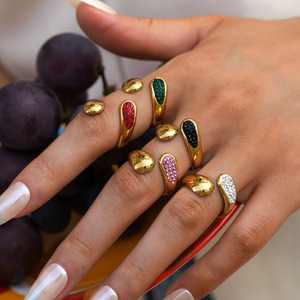 Anello Aperto in Acciaio Inossidabile Placcato Oro 18K con Zirconi, Design Semplice, Alla Moda e Personalizzato, Decorazione Artigianale - Product Image 4