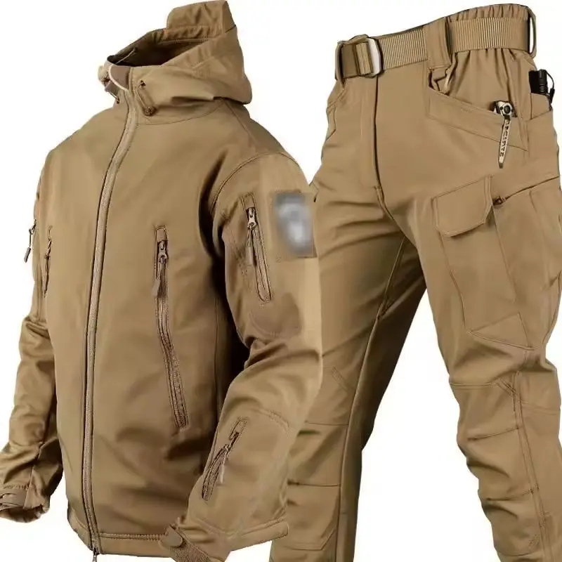 Traje cálido de piel de tiburón para exteriores, camuflaje de las fuerzas especiales y terciopelo grueso, chaqueta rígida de gran tamaño para Otoño e Invierno