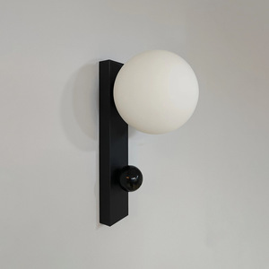 Lampe murale en fer forgé minimaliste nordique, design postmoderne, créative, couloir, verre, chambre à coucher, lampe de chevet pour usage domestique - Product Image 4