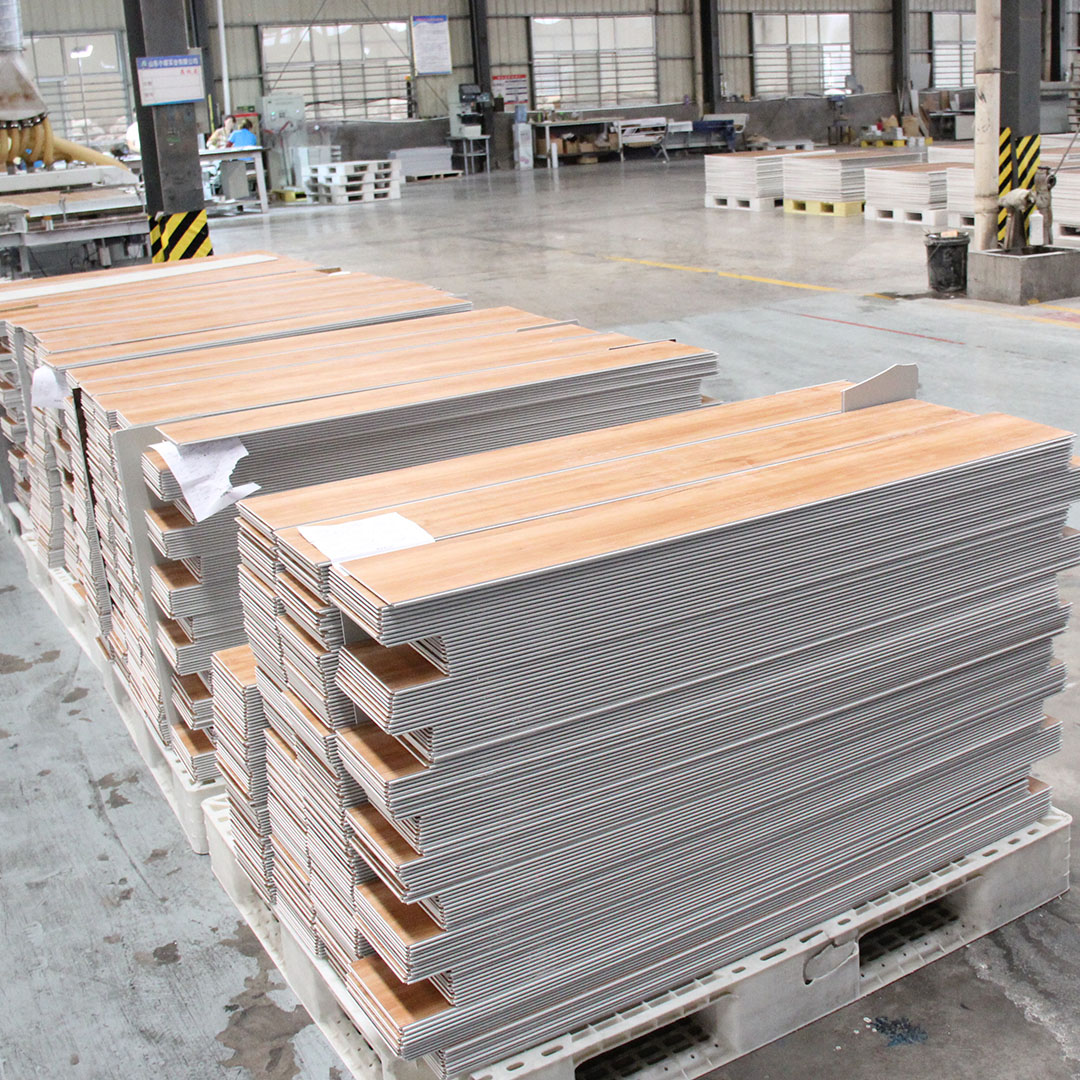 Виниловая напольная плитка Wood Grain Click, Жесткий Сердечник, гибридный пол Spc, Прямая продажа с производства в Китае