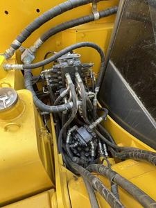 รถขุดขนาดเล็กมือสอง Komatsu PC70-8 7 ตัน ญี่ปุ่นแท้ ราคาคุ้มค่า ใช้งานน้อย ชั่วโมงการทำงานต่ำ เหมาะสำหรับงานก่อสร้าง - Product Image 3
