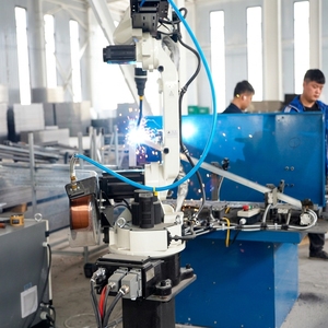 รั้วบ้านแบบ 3 มิติ สำหรับสวน รั้ว BRC สูง <span class=keywords><strong>6</strong></span> ฟุต เป็นมิตรกับสิ่งแวดล้อม ทำจากลวดตาข่ายเคลือบ PVC สำหรับสนามหลังบ้านและสนามหญ้า - Product Image 4