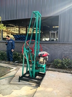 Petite machine de forage de puits d'eau à moteur essence rotatif portable, profondeur max. 100 m, transport facile pour l'irrigation agricole