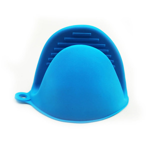 Pinces de cuisine en caoutchouc souple isolantes thermiquement, pinces anti-brûlure et antidérapantes, pinces pour bols et assiettes, pinces pour four et pâtisserie - Product Image 5