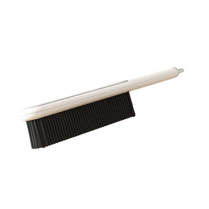 Dust Removal Brush Soft Bristle Ergonomic Long Handle For Bed And Sofa Cleaning - Product Image 2