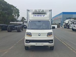 Camion frigorifique entièrement électrique de 2,8 à 3,5 tonnes, marque Foton Xiangling - Product Image 2