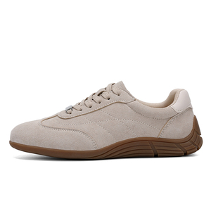 <span class=keywords><strong>Scarpe</strong></span> da ginnastica da donna eleganti in pelle scamosciata, pronte per la spedizione, con suola piatta in gomma, ideali per l'uso quotidiano e lo streetwear, perfette per il jogging. - Product Image 2