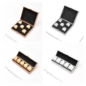 Dados de aleación de aluminio de <span class=keywords><strong>Color</strong></span> dorado y plateado puro de lujo con caja exquisita, juego de dominó, póquer para acampar, KTV, Bar, fiesta, juego de dados - Product Image 6