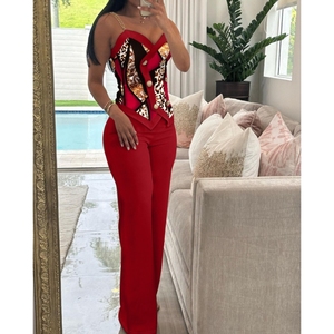 Conjunto de 2 piezas de moda para mujer: Top halter sin mangas con estampado casual y pantalones de doble botonadura - Product Image 3