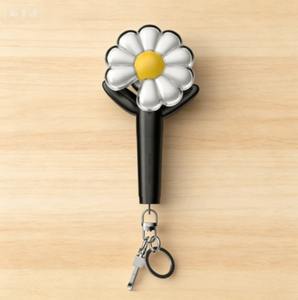 Llavero con Mini Luz LED Oficial de G-DRAGON, Edición Negra, Accesorio Portátil de K-pop, VIP Oficial de YG Entertainment, Mercancía 2023 - Product Image 4