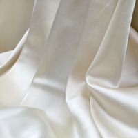 Tissu satiné en polyester tissé extensible antistatique uni de qualité supérieure pour femmes Abaya Hijab Burqa Châle Vêtements