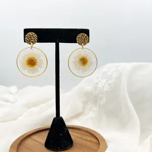 Wholesale Fashion Luxury Jewelry Natural Transparent Resin White Daisy Sun Flower Gold Pendant Earrings