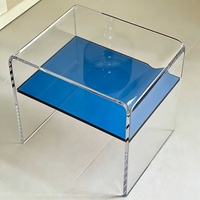 Table de chevet moderne de luxe en acrylique rose pour chambre à coucher, élégante étagère de présentation pour café et thé, comme table d'appoint pour lit