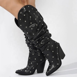 Botas Vaqueras Largas para Mujer, con Tacón de Cuña, Remaches de Diamantes, Parte Superior Plisada Informal, Estilo Vaquero - Product Image 2