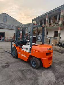 <span class=keywords><strong>Heli</strong></span> <span class=keywords><strong>3</strong></span> <span class=keywords><strong>ton</strong></span> heftruck originele dieselmotor lage prijs korting 100% klaar hoge kwaliteit gebruikte heftruck te koop - Product Image 2