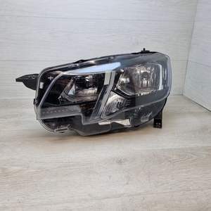 Mootour <span class=keywords><strong>Vans</strong></span> Repuestos Lámpara de cabeza OE 90172806 9816826280 90172807 9816826180 para Renault Trafic Peugeot Partner 2019 - Product Image 2