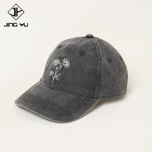 Gorra de béisbol informal de diseñador, verde, con bordado de margaritas, personalizada, transpirable, 100% algodón, para el sol. - Product Image 3