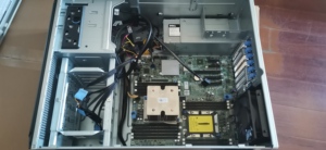 Servidor en Torre PowerEdge T440 5U, CPU Xeon Silver 4216, 32 GB de RAM DDR4, 4x3.5'' Hot-Swap III, 1 TB 7.2K, Garantía de 3 Años - Product Image 3
