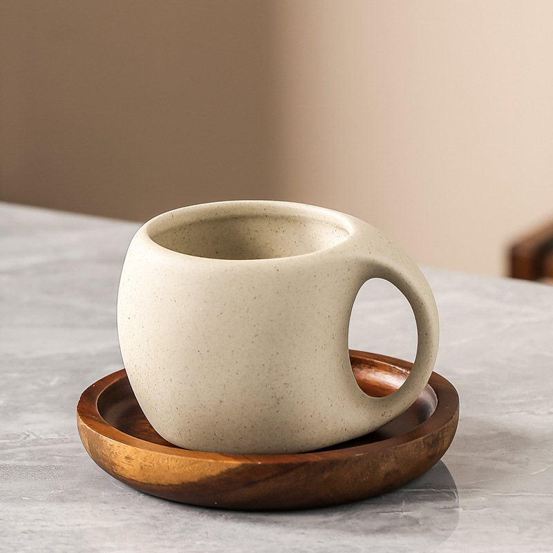 Taza + Cojín de madera (Cerámica)